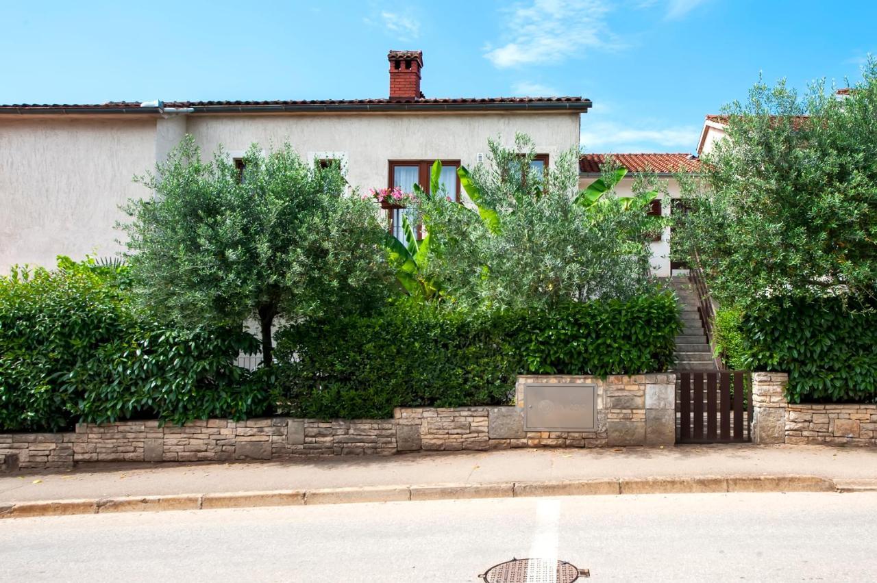 Apartman Near Beach Pelagic Sea View Rovinj Exterior photo