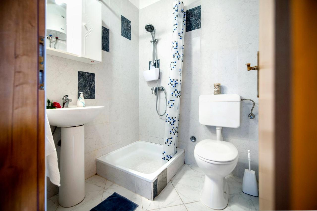 Apartman Near Beach Pelagic Sea View Rovinj Exterior photo